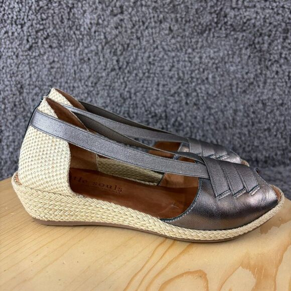 Gentle Souls Lena Leather Espadrille Sandals Womens 8 Silver Slip On Peep Toe - Picture 4 of 9